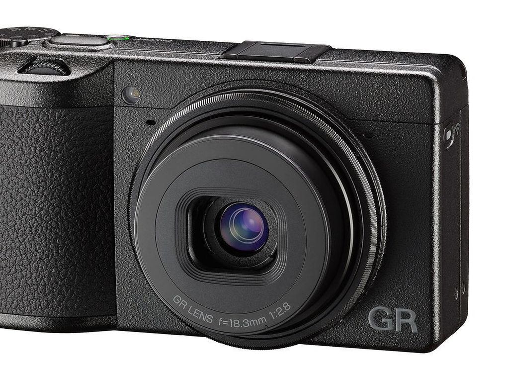 Review Ricoh GR IIIx, Compact Kamera yang Premium