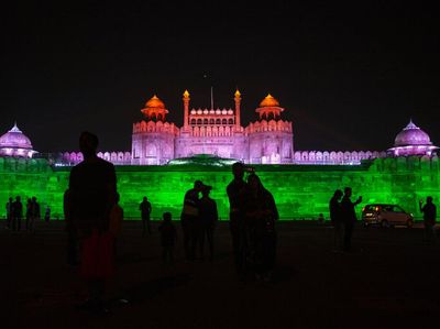 Sempat Dihantam Tsunami Corona, India Kini Siap Sambut Turis Asing