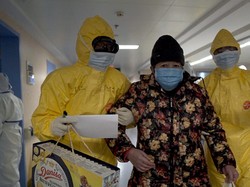 Film Dokumenter Nakes Wuhan Raih Kemenangan di Emmy Awards