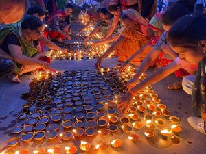 Apa Itu Hari Raya Deepavali, Diperingati Hari Ini 4 November Apa Itu Hari Raya Deepavali, Diperingati Hari Ini 4 November