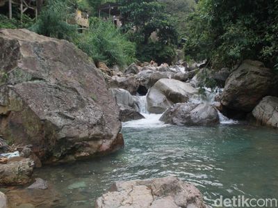Potret Leuwi Hejo, Curug Asyik Buat Basah-basahan di Bogor