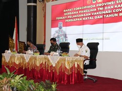 Sumbar Andalkan Vaksinasi Terpusat Tingkatkan Jumlah Warga Tervaksin