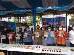 BNN Tangkap 5 Kurir Narkoba di Medan, 5.000 Butir Ekstasi Disita