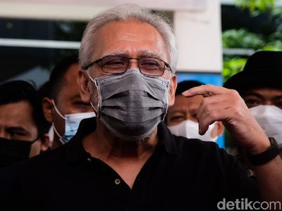 Sambangi Polda Metro, Iwan Fals Laporkan Pencemaran Nama Baik