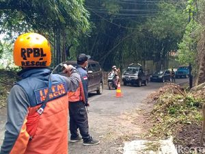 Sempat Terputus, Jalan Kolonel Masturi Arah Lembang Sudah Bisa Dilintasi