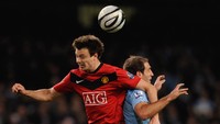 Jonny Evans. Pada Desember 2007, London Evening Standar mengabarkan Evans ditangkap polisi atas dugaan pemerkosaan seorang perempuan bartender. Foto: Getty Images/Michael Regan