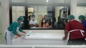 Potret Proses Autopsi Jasad Vanessa Angel di RS Bhayangkara Surabaya