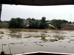 Perahu Terbalik, 1 Warga di Subang Hilang Tenggelam Perahu Terbalik, 1 Warga di Subang Hilang Tenggelam