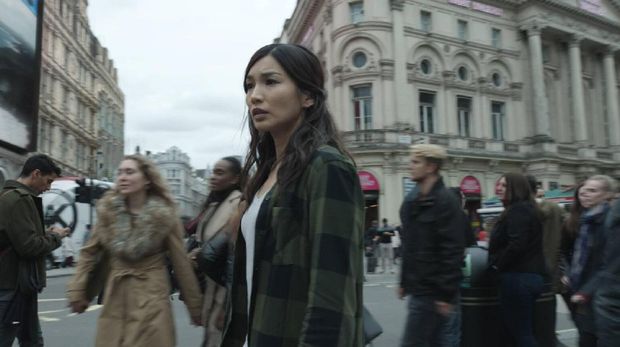 Sersi (Gemma Chan) in Marvel Studios' ETERNALS. Photo courtesy of Marvel Studios. ©Marvel Studios 2021. All Rights Reserved.