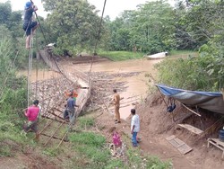 Jembatan Ambruk di Pandeglang Belum Rampung Diperbaiki