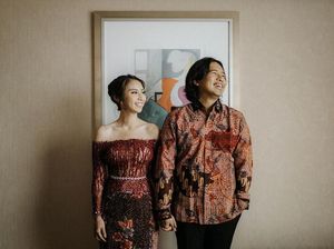 8 Momen Tunangan Joshua Suherman & Clairine Clay, Sederhana Tapi Tetap Elegan 8 Momen Tunangan Joshua Suherman & Clairine Clay, Sederhana Tapi Tetap Elegan