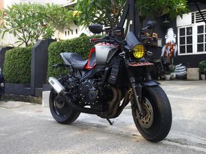 Lepas Jubah, Honda CBR400 NC23 Dimodifikasi Pindah Aliran ke Neo Cafe Racer Lepas Jubah, Honda CBR400 NC23 Dimodifikasi Pindah Aliran ke Neo Cafe Racer