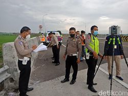Kesaksian Pemilik Warkop Ungkap 1 Menit Pasca Kecelakaan Vanessa di Tol Jombang
