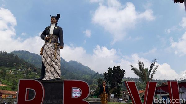 Foto: Sinuhun Paku Buwono, Ikon Baru Kota Boyolali