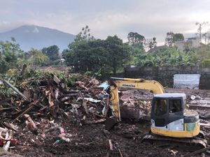 Penampakan Usai Banjir Bandang Terjang Kota Batu Penampakan Usai Banjir Bandang Terjang Kota Batu