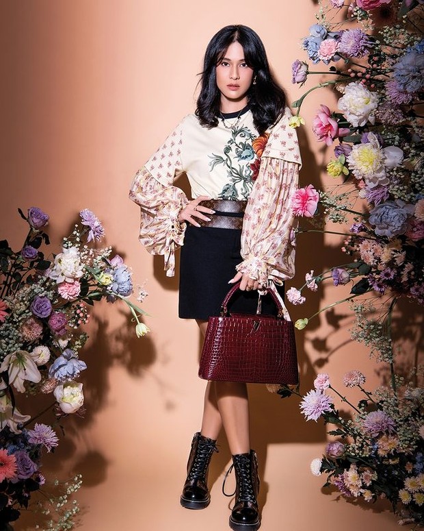 Playful style ala Dian Sastro/instagram.com/therealdisastr Playful style ala Dian Sastro