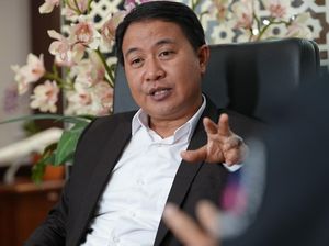 Kemenag Jawab Komisi VIII DPR soal Garuda Dianggap Monopoli Penerbangan Haji