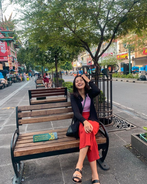 Rekomendasi tempat wisata Jogja yang murah dan indah/instagram/bulansutena Malioboro salah satu destinasi wisata indah yang murah meriah di Jogja.