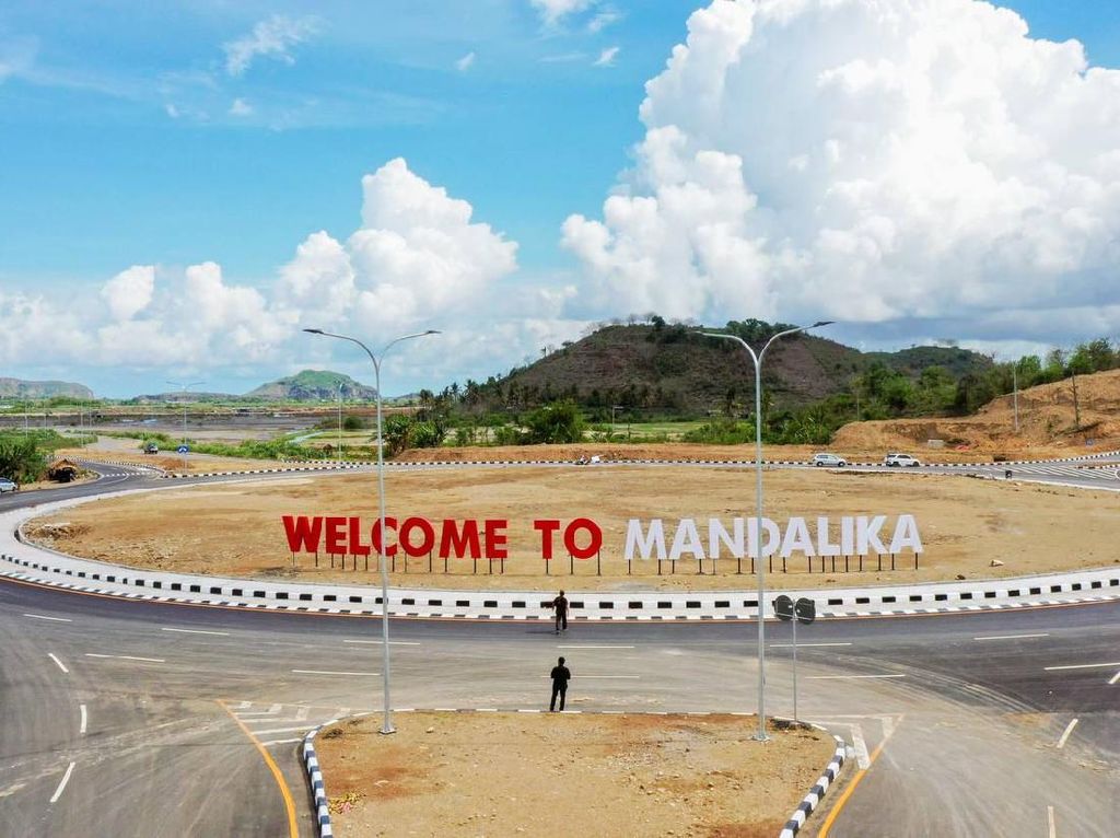 Sudah Ada 2 Kasus Omicron Meninggal, Sandiaga: MotoGP Mandalika Must Go On
