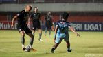 Gilas Persela Lamongan, Persib Bandung Pimpin Klasemen BRI Liga 1