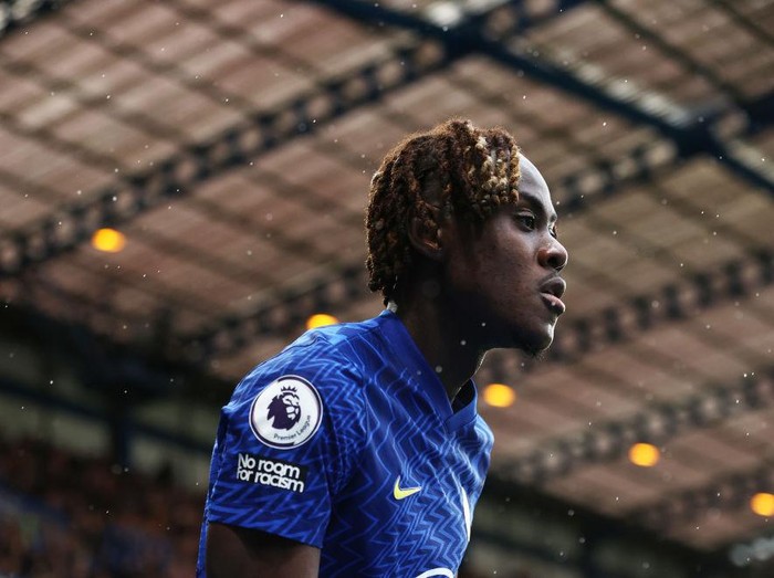 LONDON, ENGLAND - OCTOBER 02: Trevoh Chalobah of Chelsea looks on during the Premier League match between Chelsea and Southampton at Stamford Bridge on October 02, 2021 in London, England. (Photo by Ryan Pierse/Getty Images)