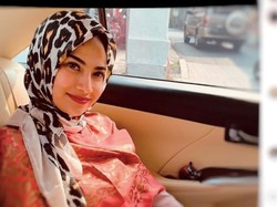 Vanessa Angel: Kota Anu, Kabut, dan Insya Allah