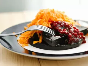 5 Makanan dan Minuman Darah Ini Cocok Buat yang Suka Makanan Ekstrem 5 Makanan dan Minuman Darah Ini Cocok Buat yang Suka Makanan Ekstrem