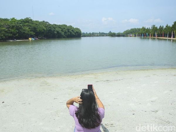 Ada Pantai Lho di Bogor, Engga Percaya?