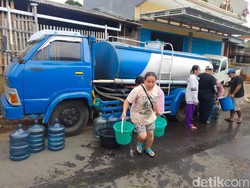 Warga Kota Batu Kesulitan Air Bersih Dampak Banjir Bandang