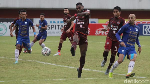 Borneo FC Hambat Laju PSIS Semarang