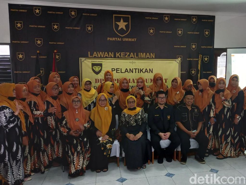 Mayoritas Anggota Permata Ummat Emak-emak Sakit Hati ke Prabowo-Sandi Mayoritas Anggota Permata Ummat Emak-emak Sakit Hati ke Prabowo-Sandi
