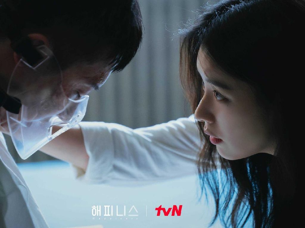 5 Alasan Nonton Drama Korea Happiness, Diperankan Park Hyung Sik-Han Hyo Joo