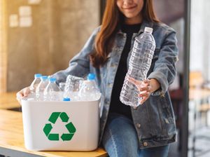 Sampah Plastik di Rumah Jangan Langsung Dibuang! Bisa Dipakai Buat Ini