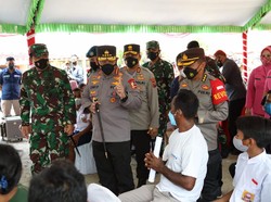 Kapolri Apresiasi Tokoh Lintas Agama Bantu Percepatan Vaksinasi di Labuan Bajo