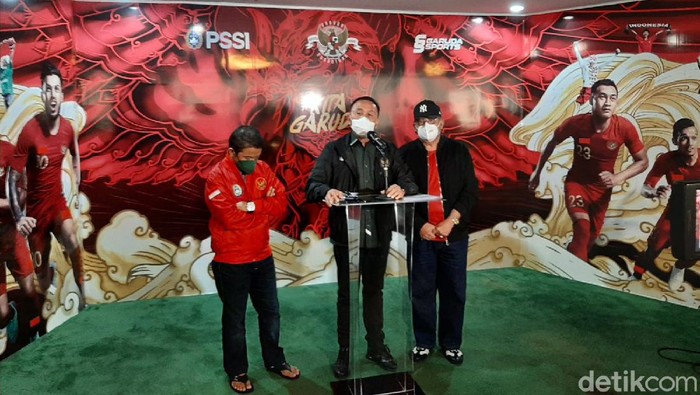 Ketua Umum PSSI Mochamad Iriawan dalam jumpa pers di Kantor PSSI, Jakarta, Sabtu (6/11/2021).