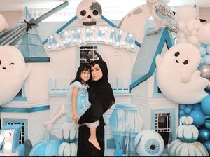 Meriahnya Pesta Ultah Putri Olla Ramlan dengan Cake Mewah