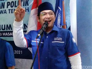 Bakal Maju Pilbup Majalengka Bareng Denny Cagur? Ini Kata Pasha Bakal Maju Pilbup Majalengka Bareng Denny Cagur? Ini Kata Pasha