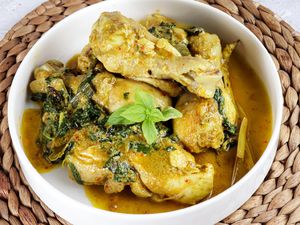 3 Resep Ayam Bumbu Tradisional yang Populer Pedas dan Lezatnya 3 Resep Ayam Bumbu Tradisional yang Populer Pedas dan Lezatnya