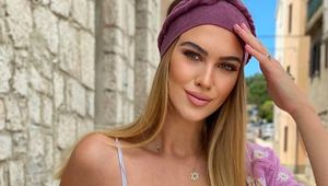 Foto: Model yang Mengaku Terlalu Cantik, Sering Dikira Robot Manusia