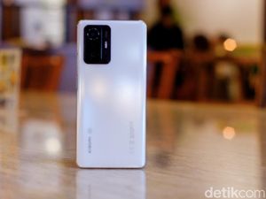 HP Anyar Xiaomi dan Samsung Siap Hadir di Indonesia, Spek Menggiurkan HP Anyar Xiaomi dan Samsung Siap Hadir di Indonesia, Spek Menggiurkan