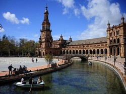 Hari Perencanaan Kota Dunia 2023: Belajar Secara Global, Terapkan Secara Lokal