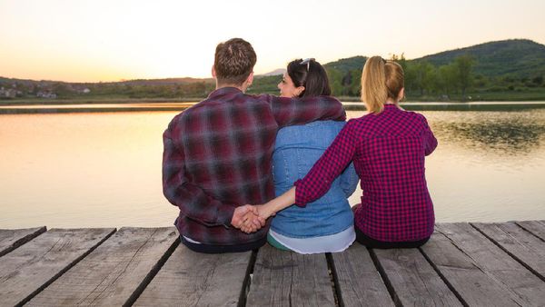 Senasib Mawar AFI, Artis-artis Ini Korban Suami Selingkuh dengan Babbysitter