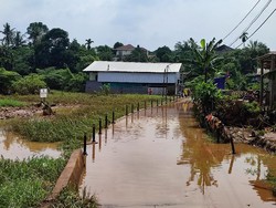 Camat Sebut Penyebab Banjir Pasir Putih Depok Akibat Pendangkalan Kali