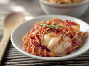 Kimchi Hidangan Khas Korea Masuk Daftar 10 Superfood Teratas Kimchi Hidangan Khas Korea Masuk Daftar 10 Superfood Teratas