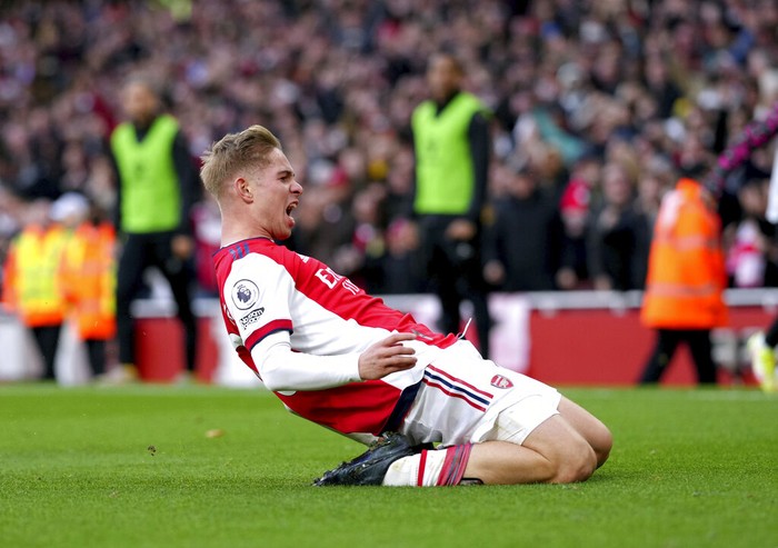 Arsenals Emile Smith Rowe celebrates scoring during the English Premier League soccer match between Arsenal and Watford at the Emirates Stadium, London, Sunday Nov. 7, 2021. (John Walton/PA via AP)