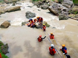 Pemancing Terseret Aliran Sungai di Karanganyar Ditemukan Tewas