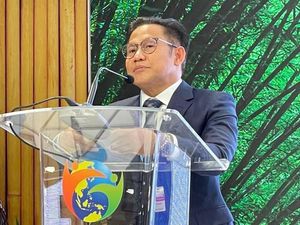 Ketum PKB: Setahun ke Depan Kesempatan Emas Jokowi Selamatkan Alam