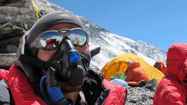 pendakian Gunung Everest oleh tim Seven Summits Indonesia Momen pendakian Gunung Everest oleh tim Seven Summits Indonesia. (Dok. Seven Summits Indonesia)
