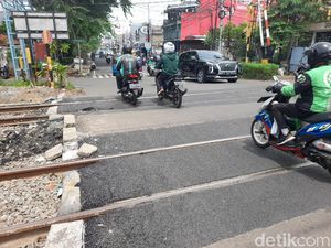 detikcom Do Your Magic: Perlintasan Sebidang Jl Percetakan Negara Kini Mulus