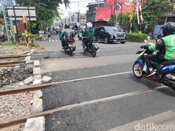 detikcom Do Your Magic: Perlintasan Sebidang Jl Percetakan Negara Kini Mulus